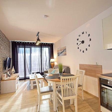 Apartament Oliwka Z Prywatnym Miejscem Postojowym Kołobrzeg Εξωτερικό φωτογραφία
