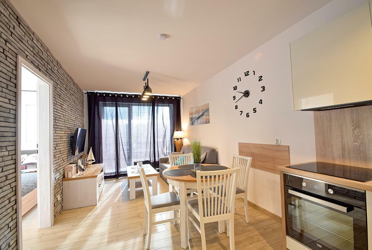 Apartament Oliwka Z Prywatnym Miejscem Postojowym Kołobrzeg Εξωτερικό φωτογραφία